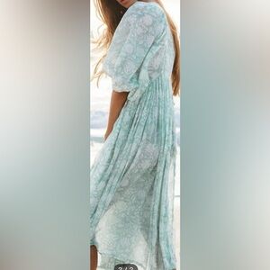 New Boho Aqua  & White Loose Viscose Floral Smock Dress small. The first picture